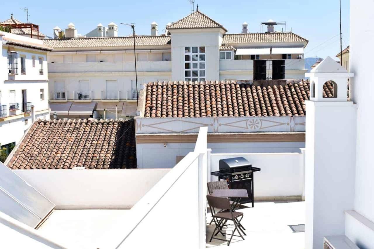 Hébergement de vacances New Townhouse In The Heart Of With Jacuzzi *