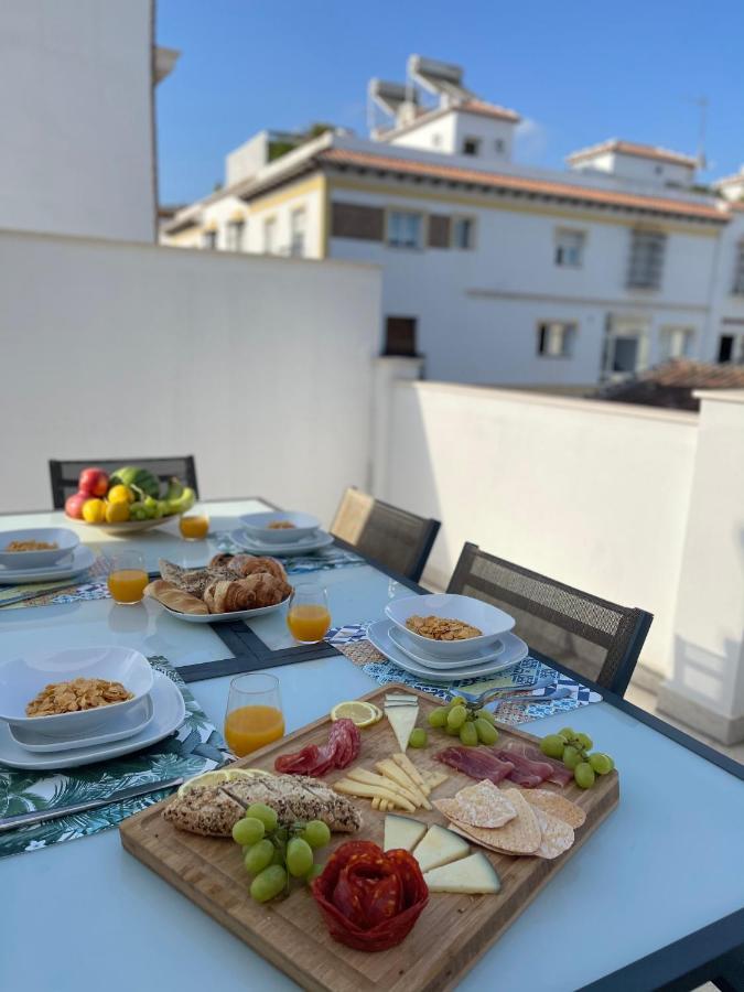 New Townhouse In The Heart Of With Jacuzzi Hébergement de vacances *